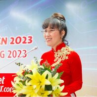Tỷ phú Nguyễn Thị Phương Thảo lý giải vé máy bay Phú Quốc siêu đắt: Chiều đi thì đầy người, nhưng chiều về chỉ có... tôm cua mực